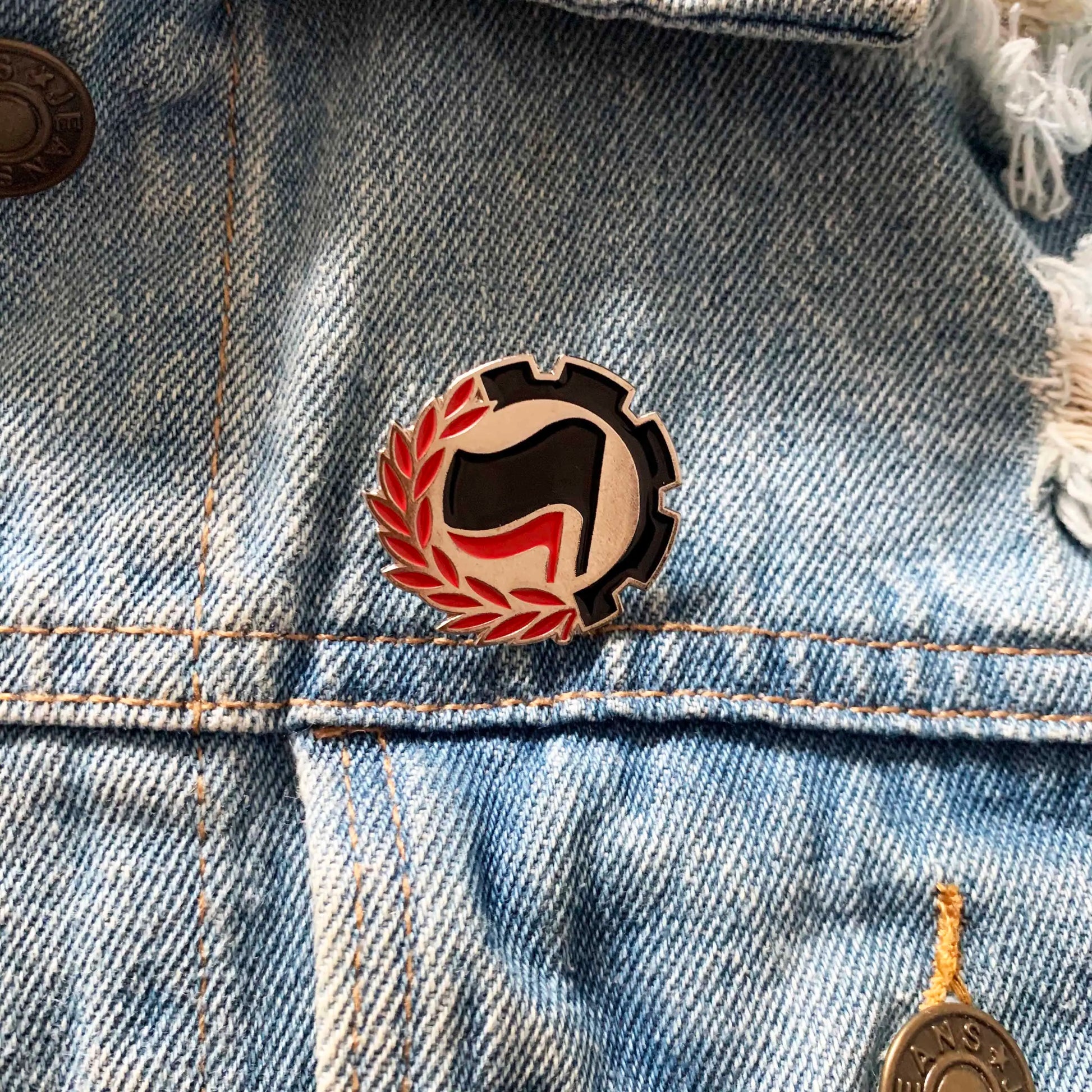 Badge Antifasciste
