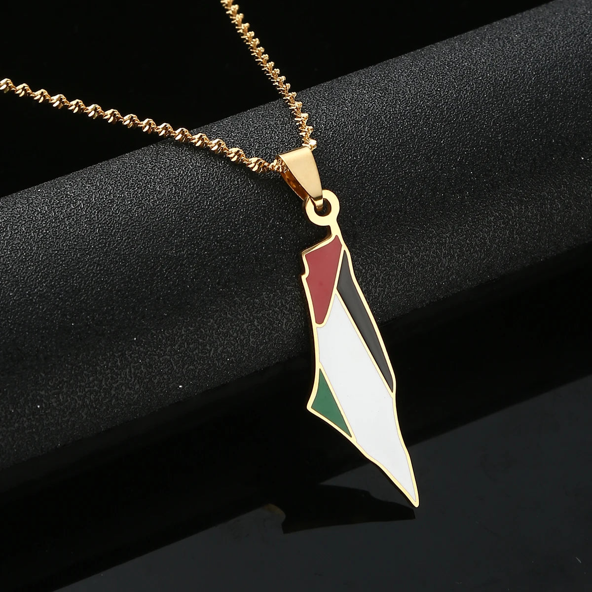 collier palestine